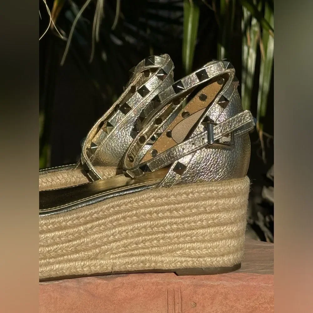 Marc Fisher Shoes Marc Fisher Jazlyn Studded Ankle Strap Espadrille Sandal sz 7